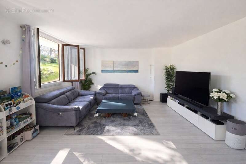 Appartement à BOUGIVAL