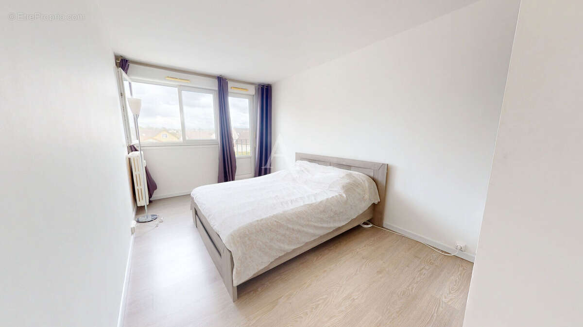 Appartement à CHILLY-MAZARIN