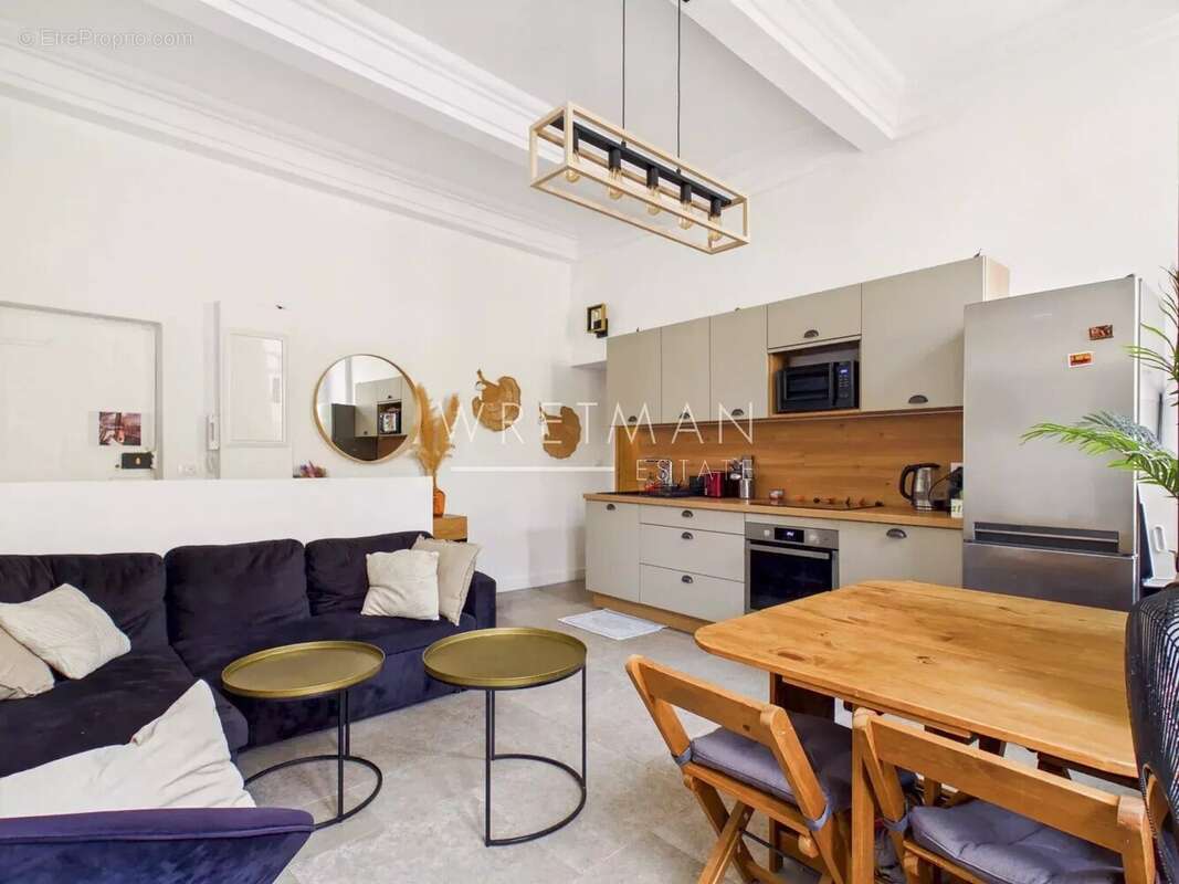 Appartement à MENTON