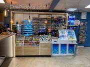 Commerce à MANDELIEU-LA-NAPOULE