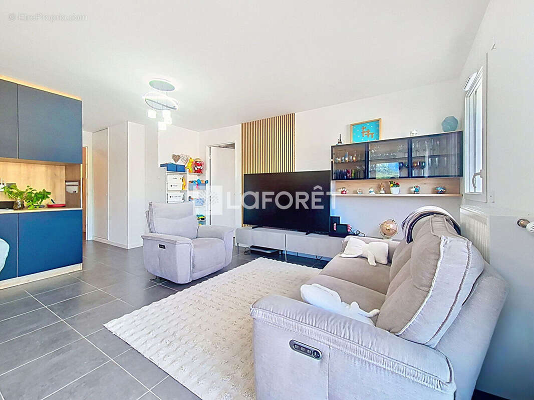 Appartement Challes Les Eaux 5 pièce(s) 102.15 m2 - photo 8
