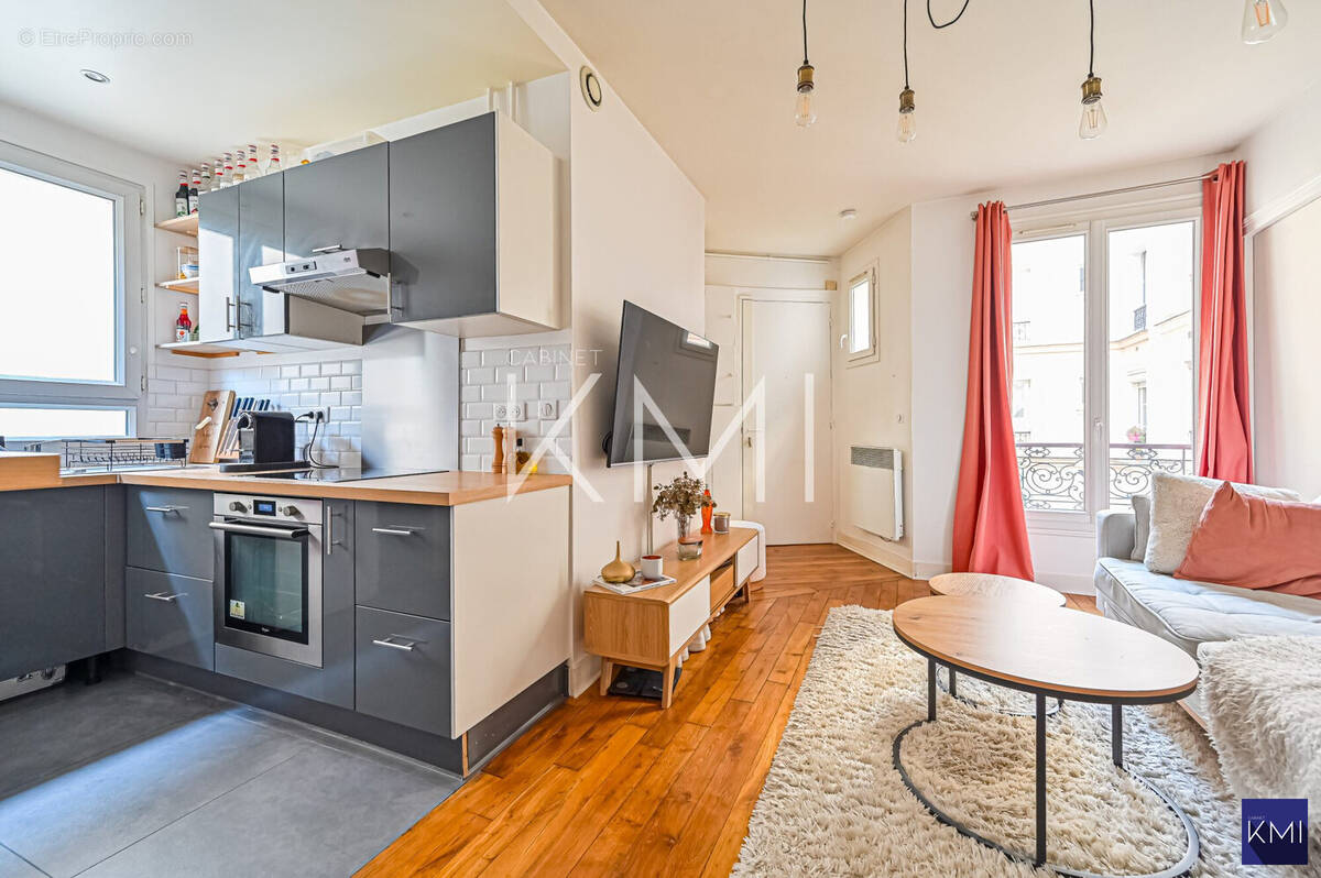 Appartement à PARIS-20E
