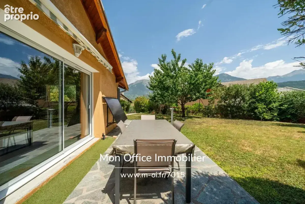 Référence : 7015-EBO. - Maison 4 pièces 96 m2 habitable et 160 m2 au sol avec jardin proche plan d'eau - photo 5