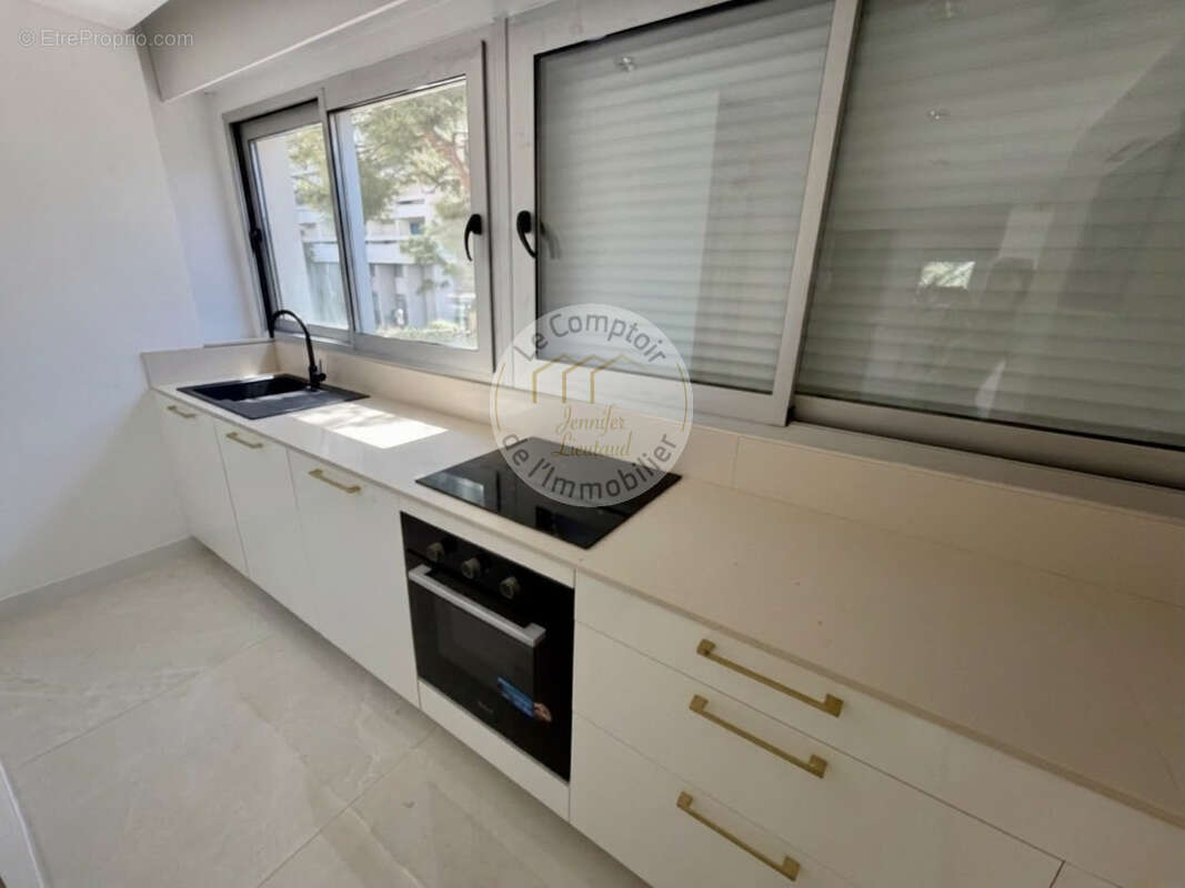 Appartement à MARSEILLE-9E