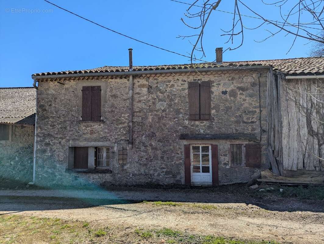 Maison de hameau de 183 m² avec jardin - photo 2