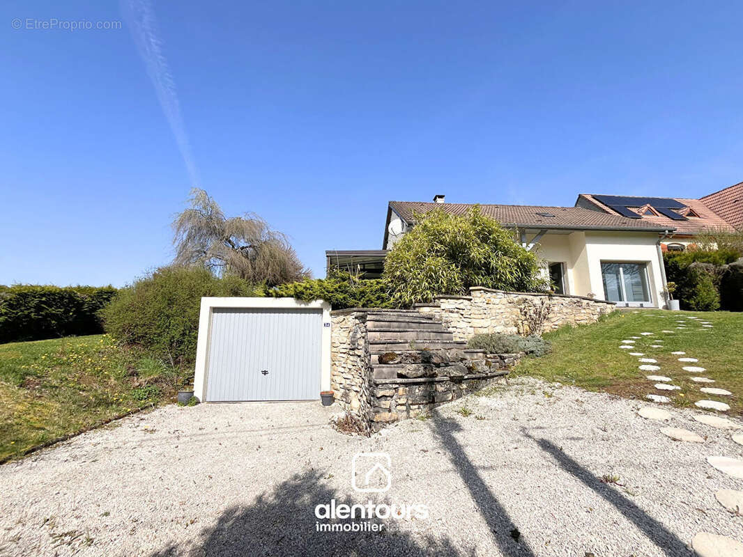 Maison individuelle avec cadre de vie exceptionnel - Crevéchamps - photo 15