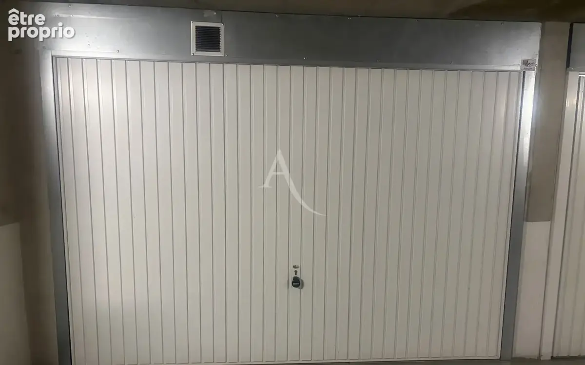 Box Drancy 16.55 m2 - Proche centre ville - photo 2