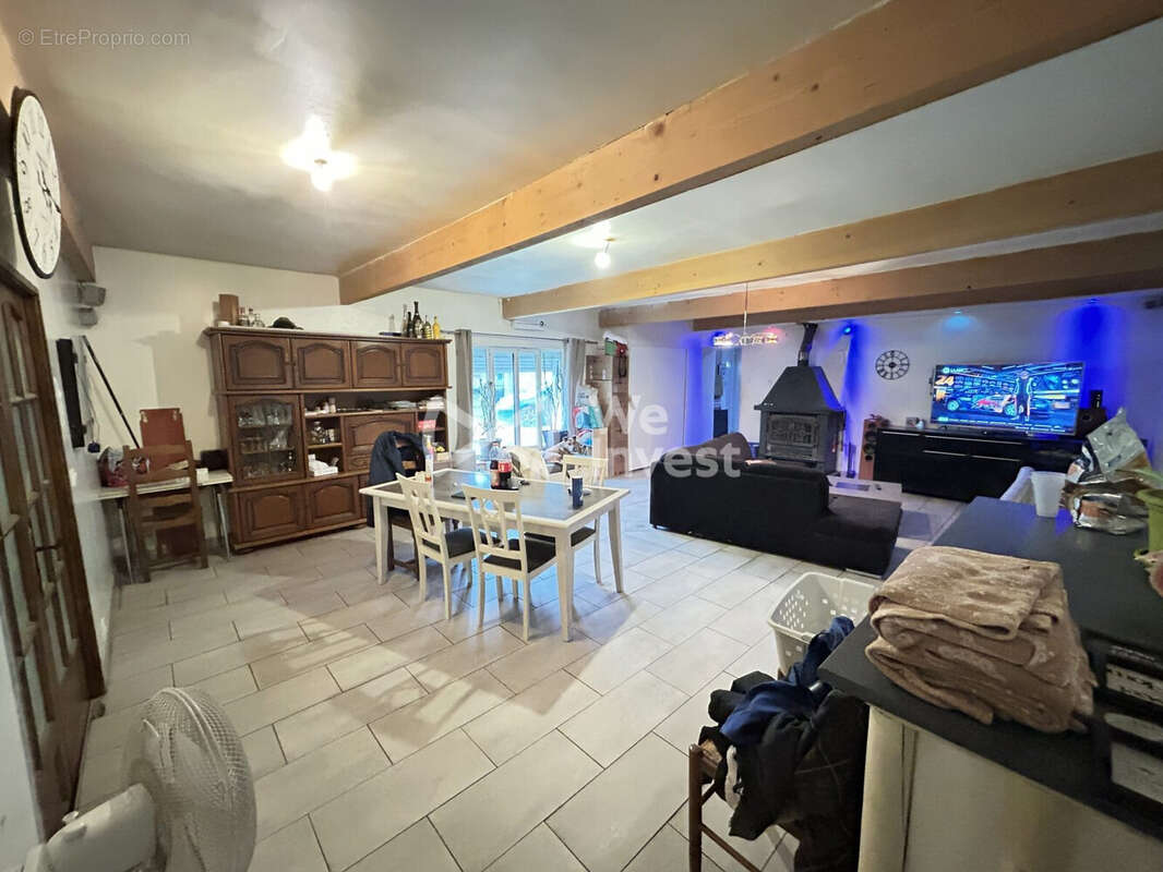 Maison à AUXY