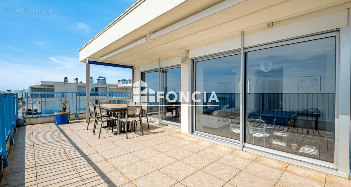 Rare opportunite - dernier etage face mer vue panoramique - commerces a pied - garage + 2 caves - photo 6