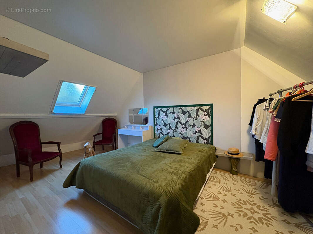 Maison à SAINTE-GENEVIEVE