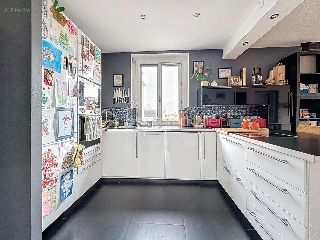 Appartement à RUEIL-MALMAISON