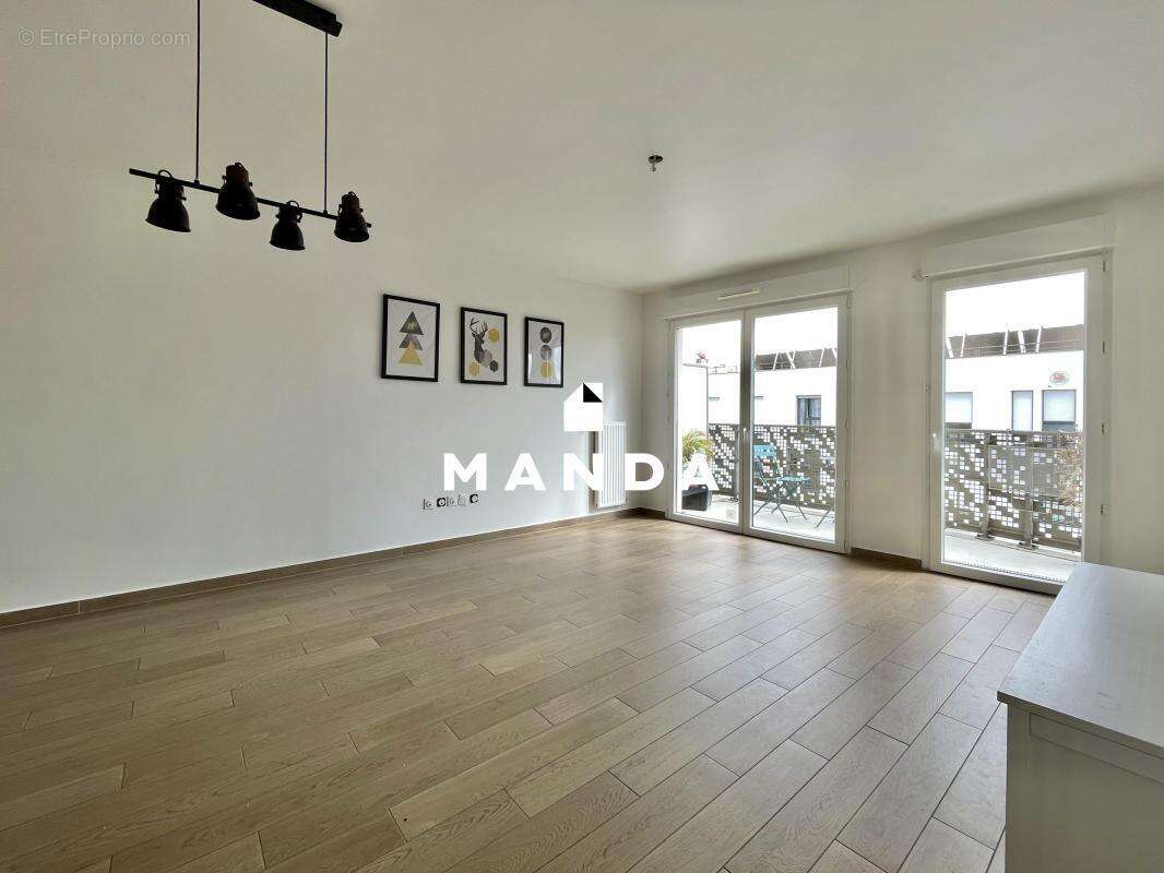 Appartement à NANTERRE