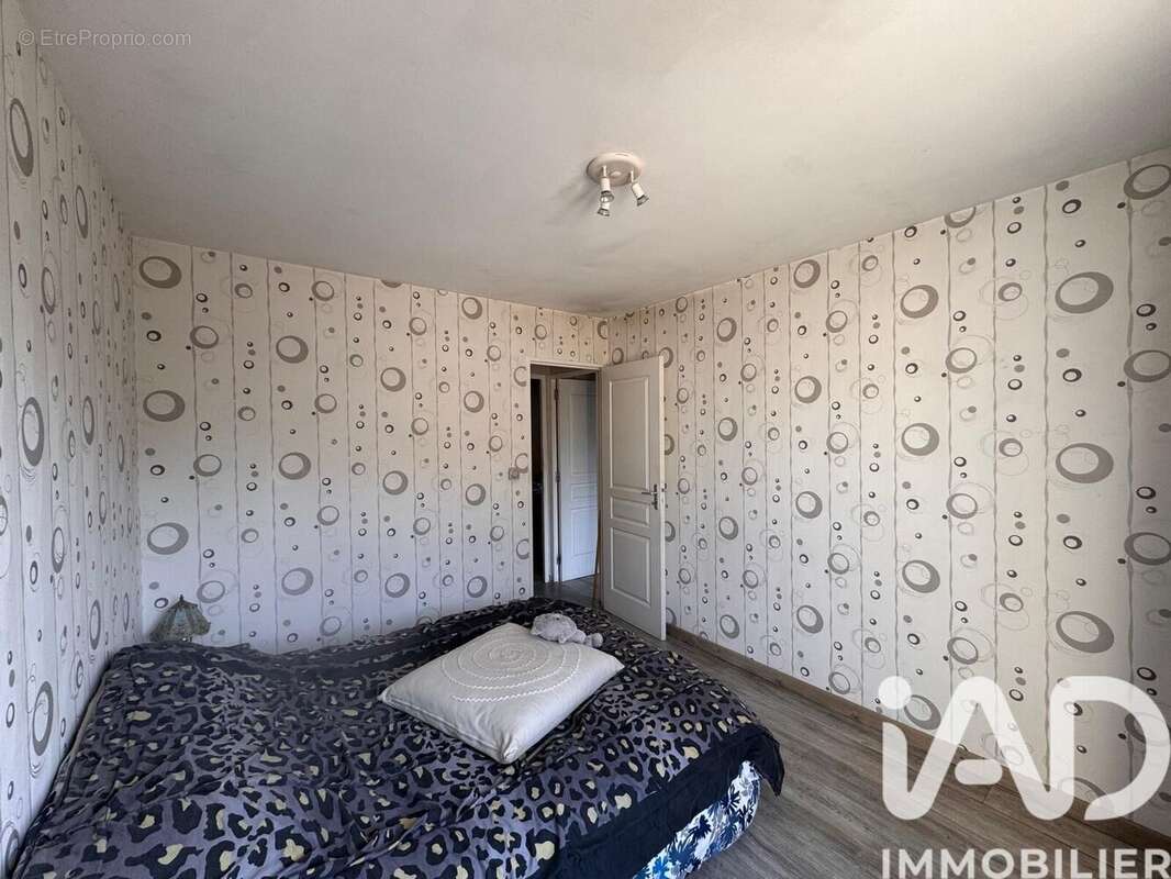 Maison 90 m² à Fleury-En-Biere  - photo 7