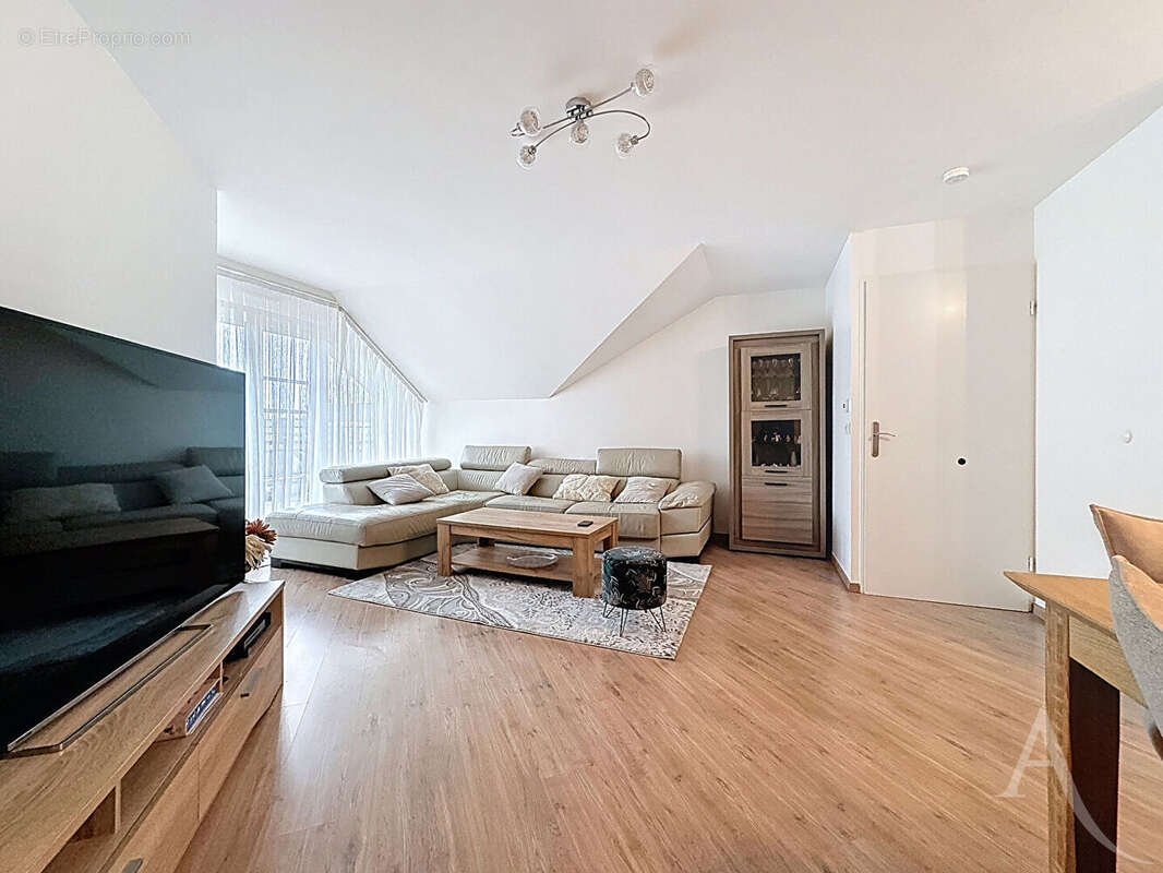 Appartement à MANTES-LA-JOLIE