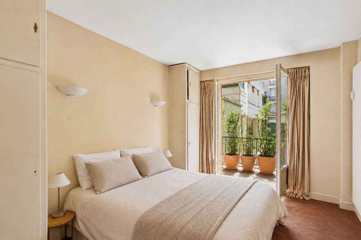 Appartement 113 m² à Neuilly-Sur-Seine  - photo 9