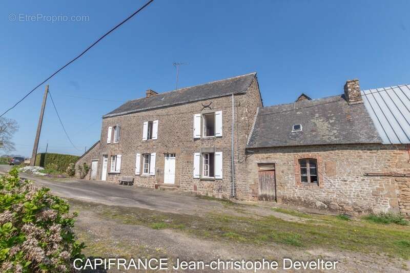 Maison à vendre GORRON (53) maison en pierres 3 chambres avec dépendances sur terrain de 3450 m2 - photo 14