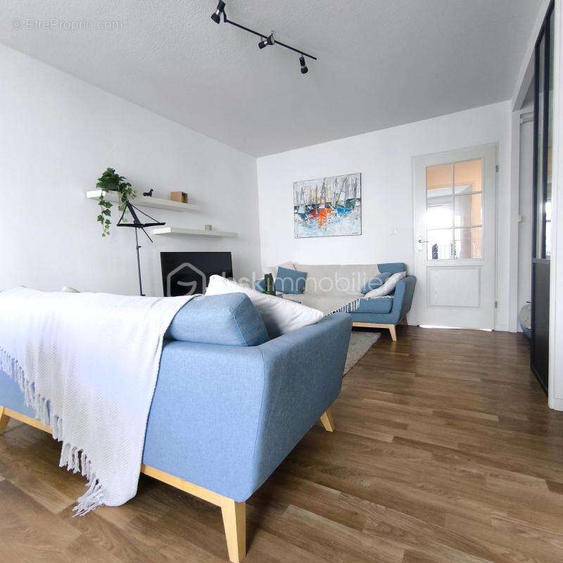 Appartement t4 a proximite immediate de la gare de rennes - photo 7