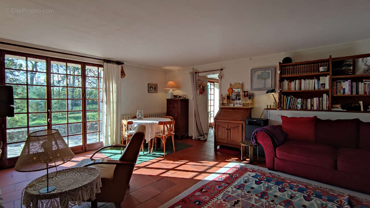 Maison à LAUZERTE