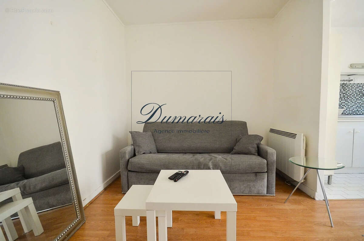 Appartement à PARIS-3E