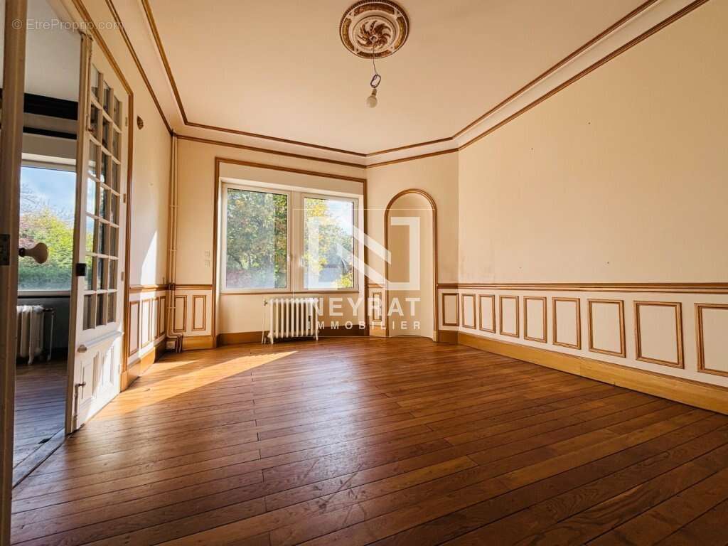 Maison à MONTCEAU-LES-MINES