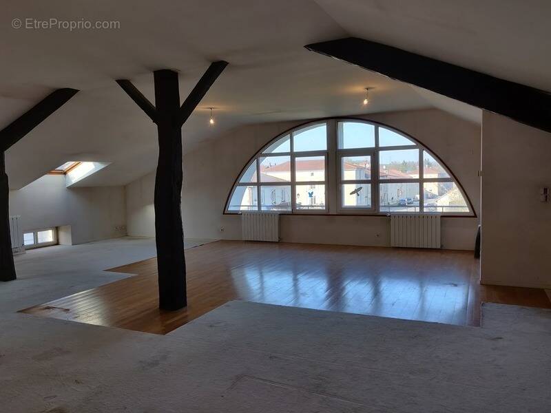 Maison à REMONCOURT
