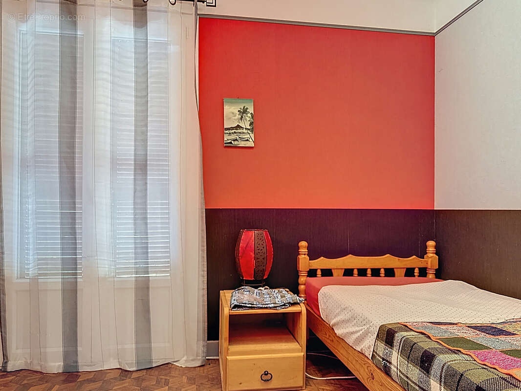 Maison à MONTMIRAIL