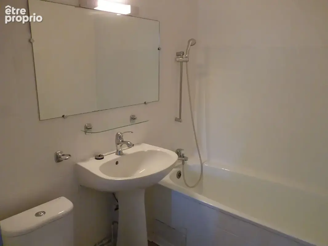 Studio de 17 m² au coeur de Capdenac ? Idéal investissement locatif - photo 4