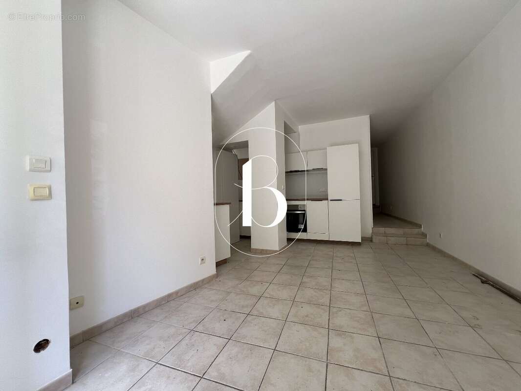 Appartement à VAGNAS