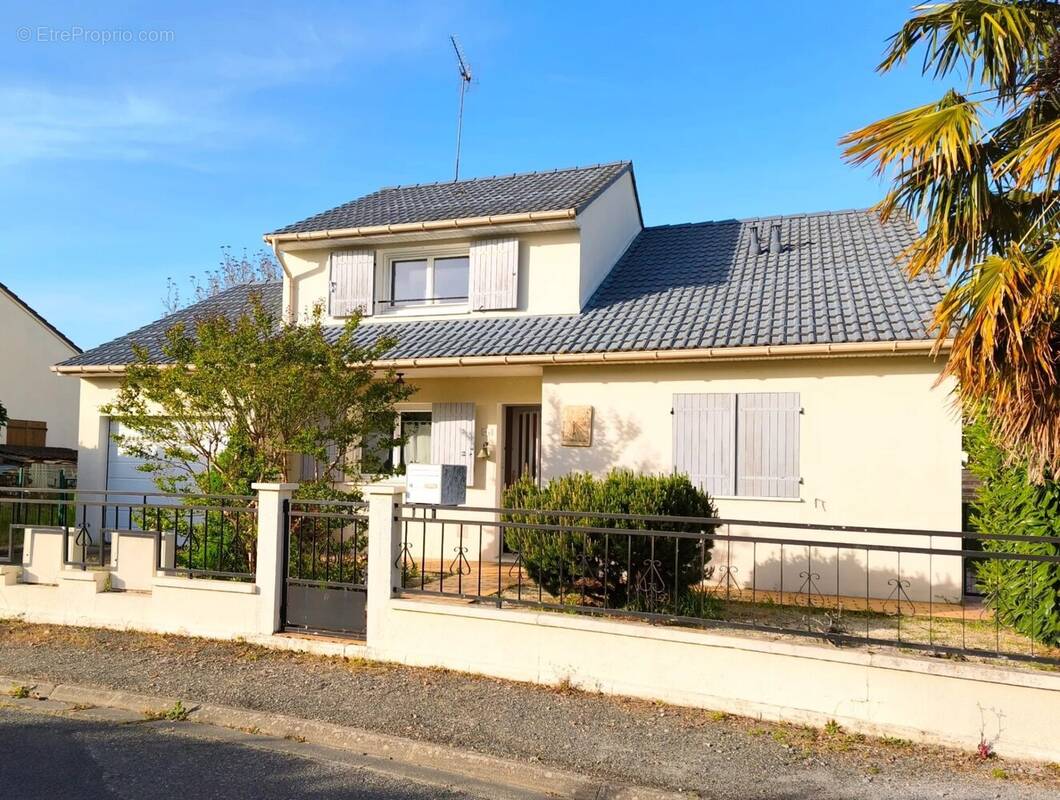 Maison à NAINTRE