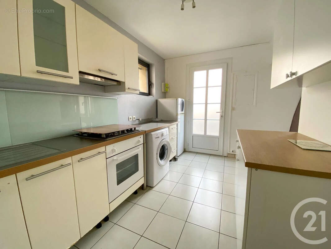 Maison 64 m² à Fontenilles  - photo 6