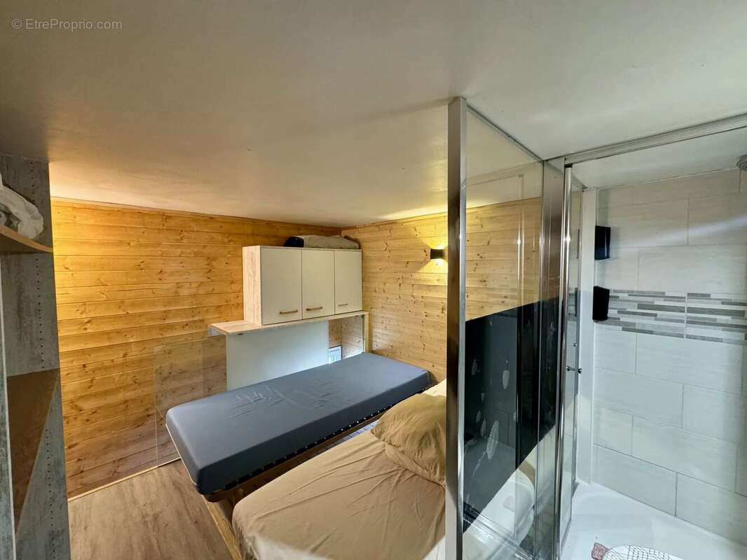 Appartement à USTOU