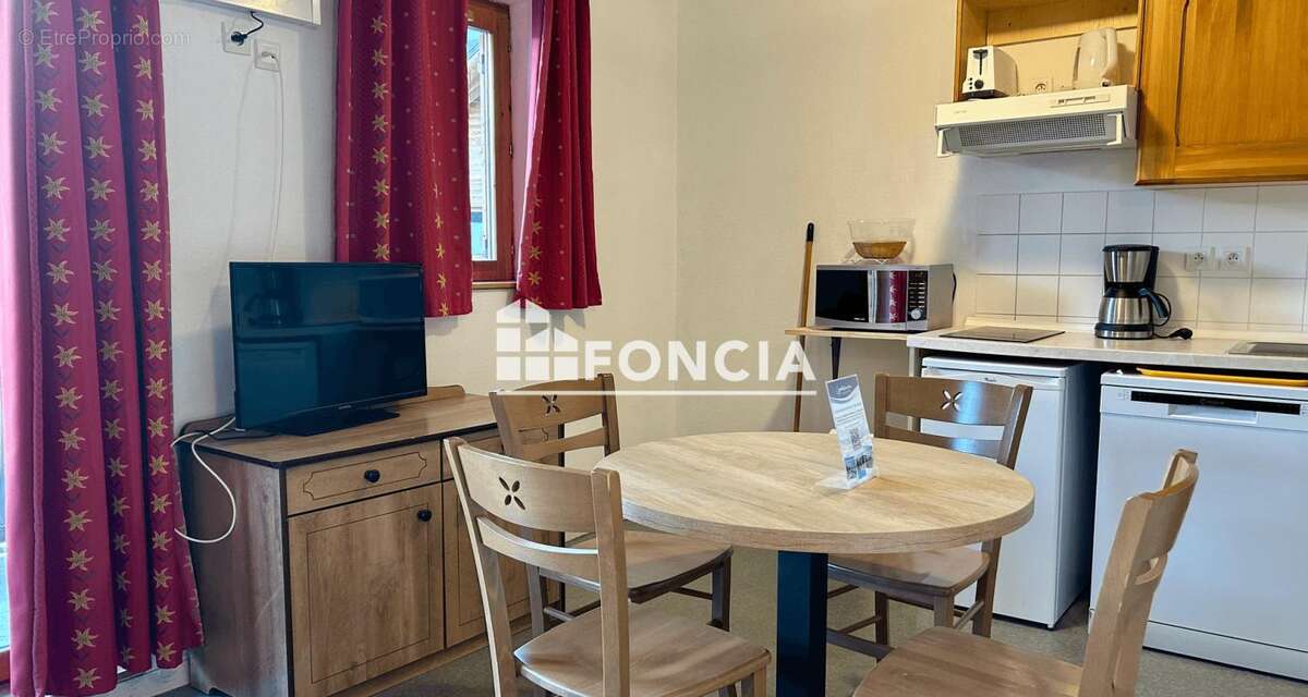 Appartement à SAINT-FRANCOIS-LONGCHAMP