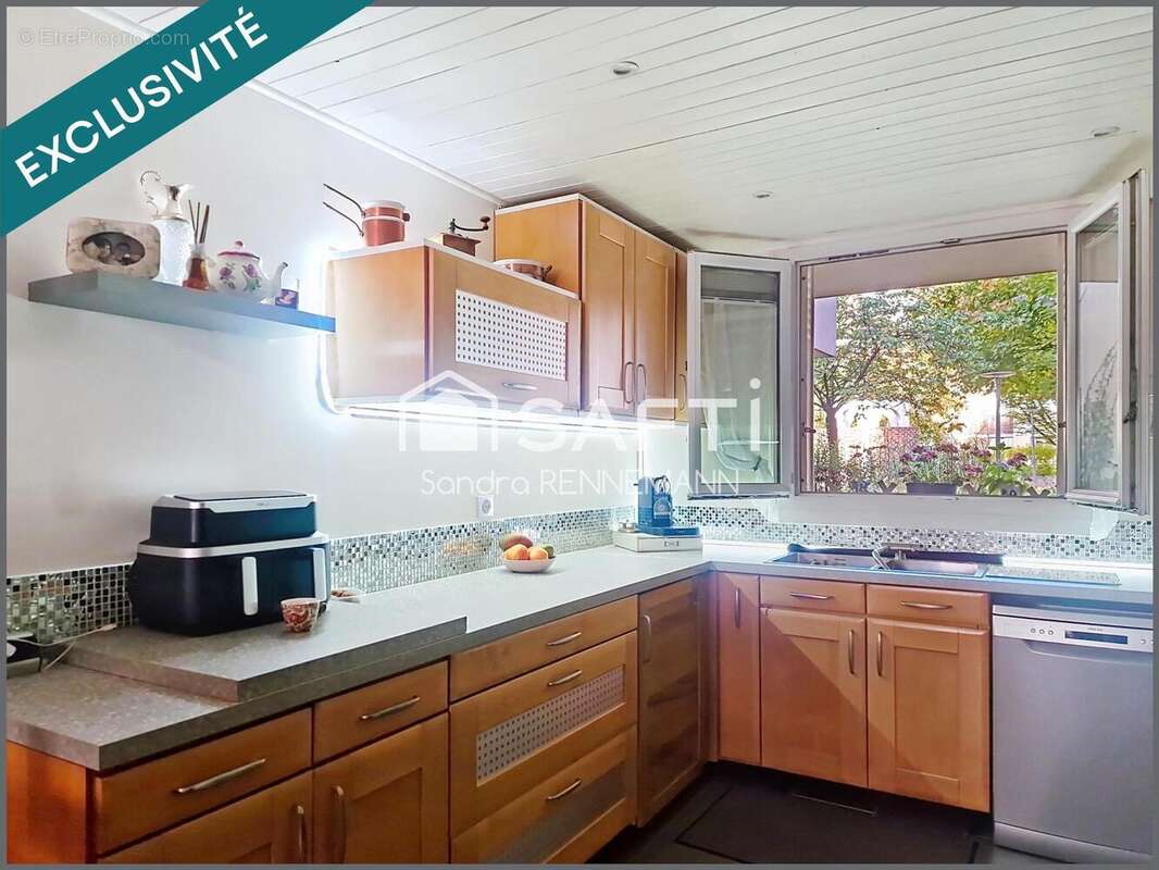 Photo 3 - Appartement à GENNEVILLIERS