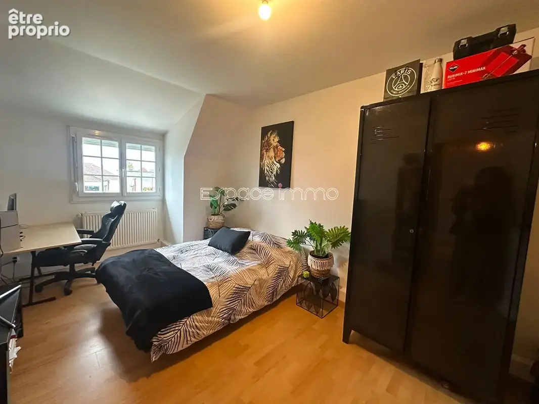 Maison rénovée vivable de plain pied - 4 chambres - 125m² - 377m² de terrain - ESLETTES - photo 10