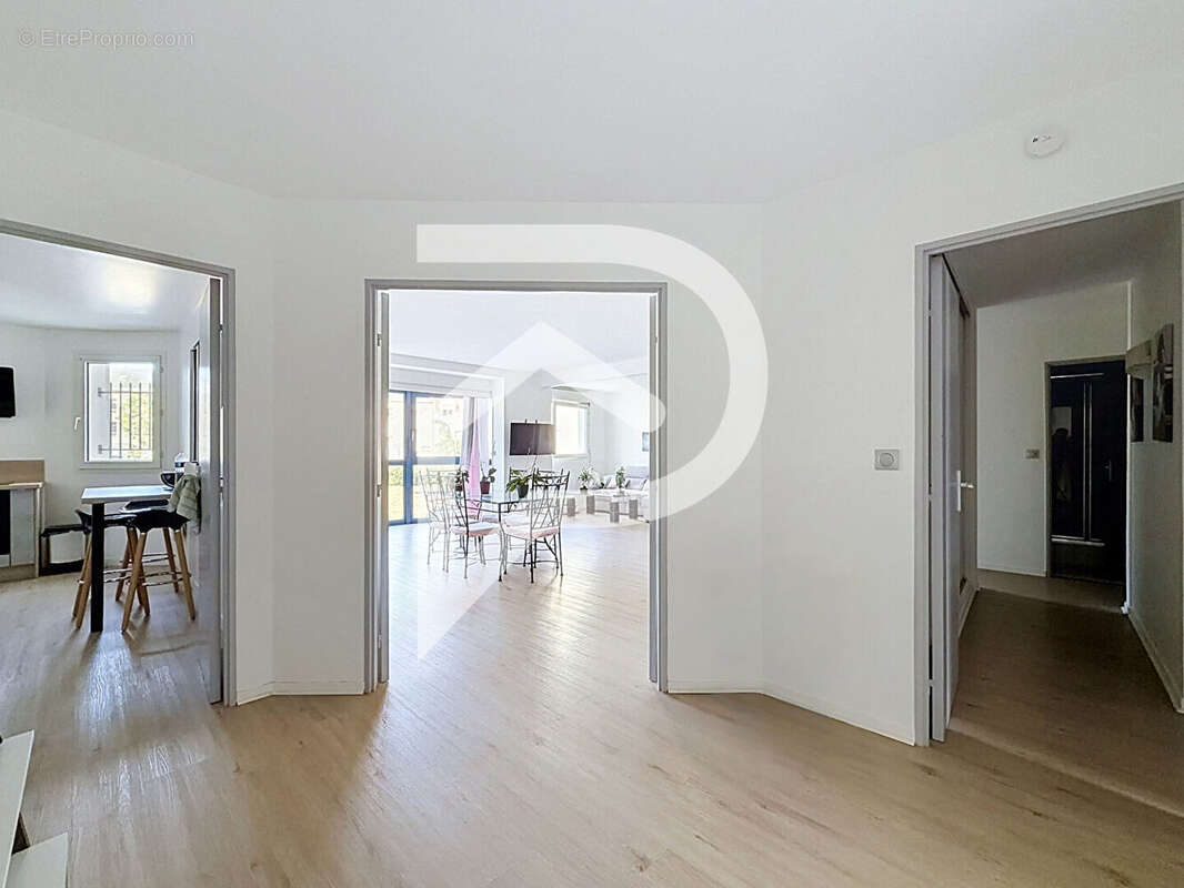 Appartement avec parking secteur gare - photo 4