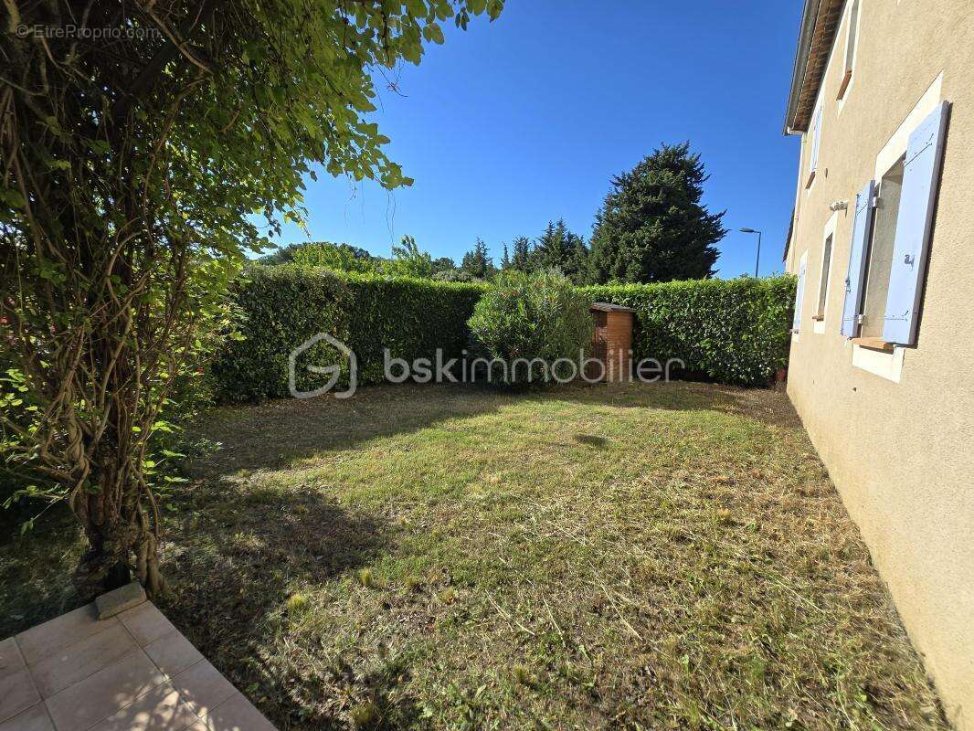 Appartement à SAINT-PAUL-TROIS-CHATEAUX