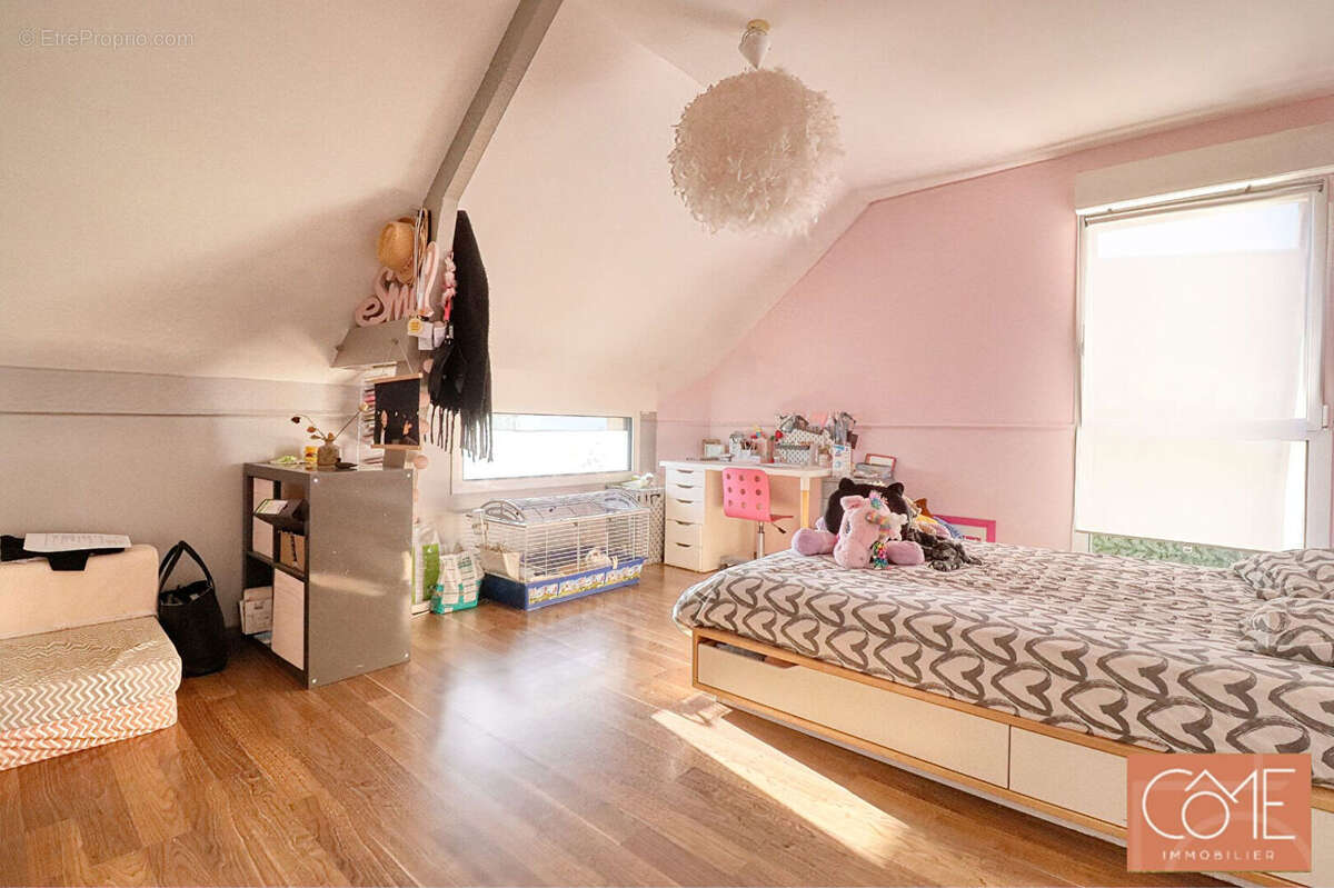 À vendre - saint-gregoire (35760) - quartier champ daguet - maison 5 chambres - 168,66 m² hab.et 185,69m² au sol. - terrain 500  - photo 7