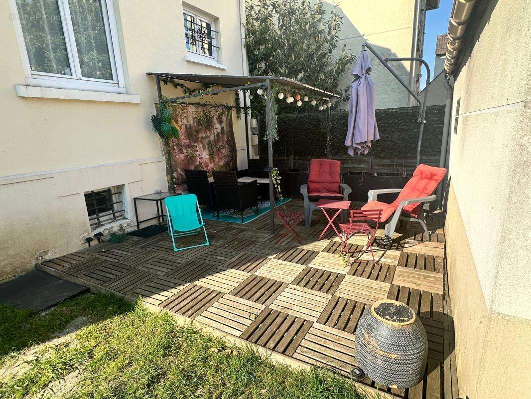 Maison à VILLEMOMBLE