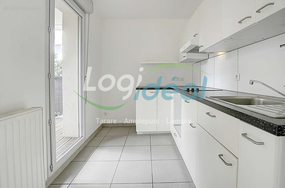 Appartement à SATHONAY-CAMP