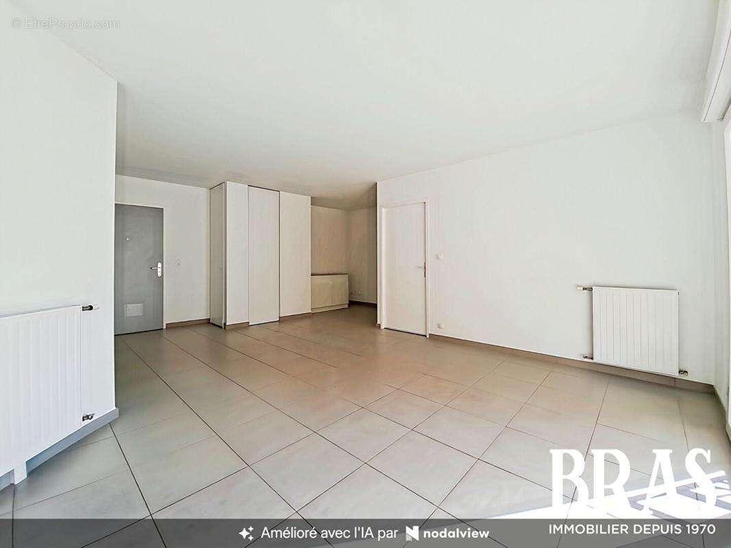 Les Sables D Olonne, La Chaume, Appartement T3  avec garage! - photo 3