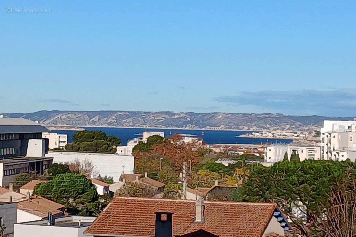 Appartement à MARSEILLE-9E