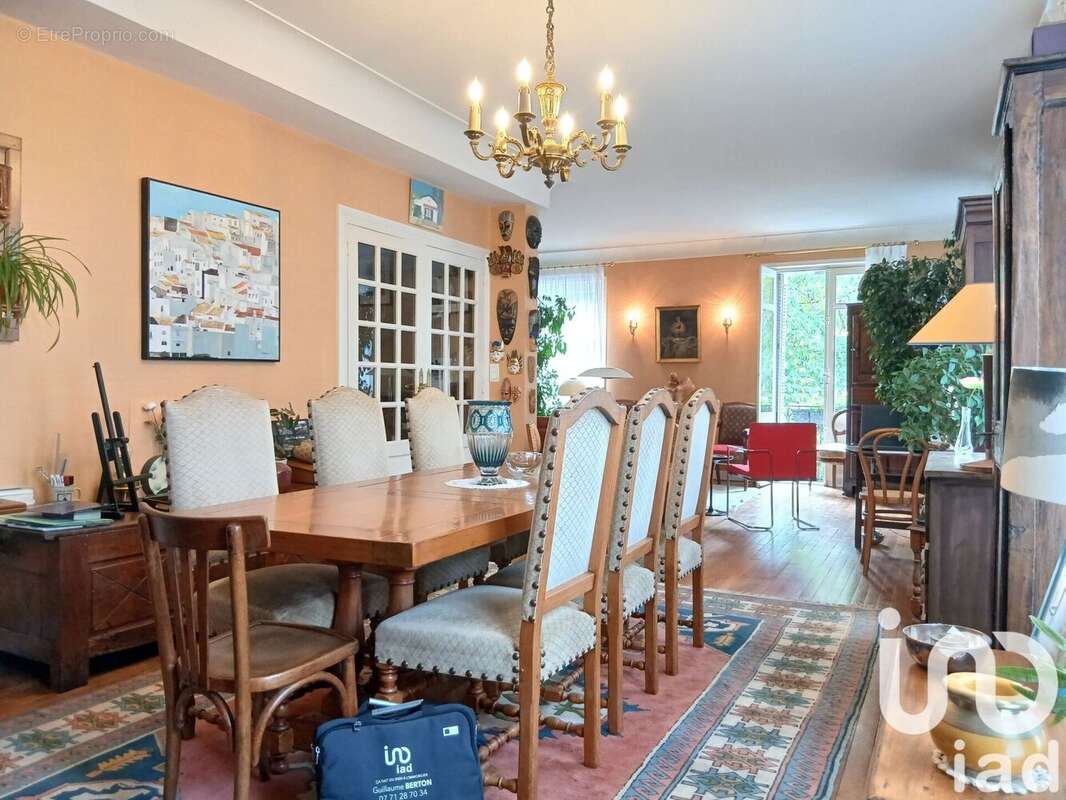 Photo 2 - Maison à CHINON