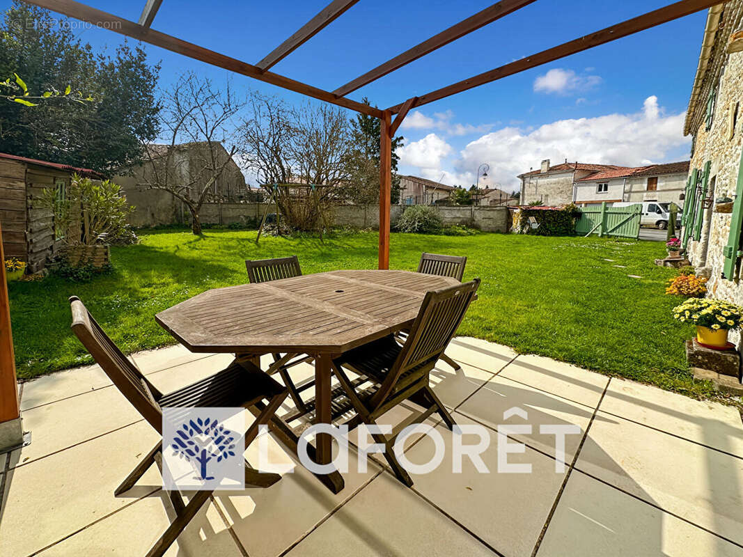 Maison à SAINT-ANDRE-DE-LIDON