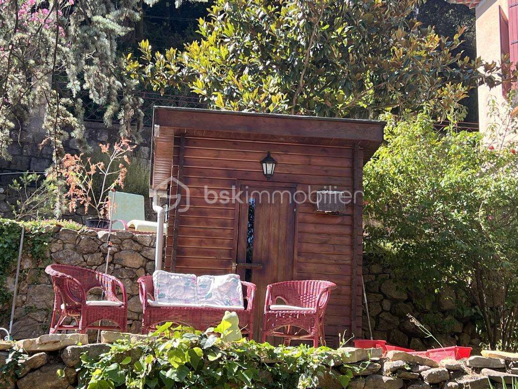 Maison de caractère avec piscine, sauna et fort potentiel à Vals-les-Bains - photo 5
