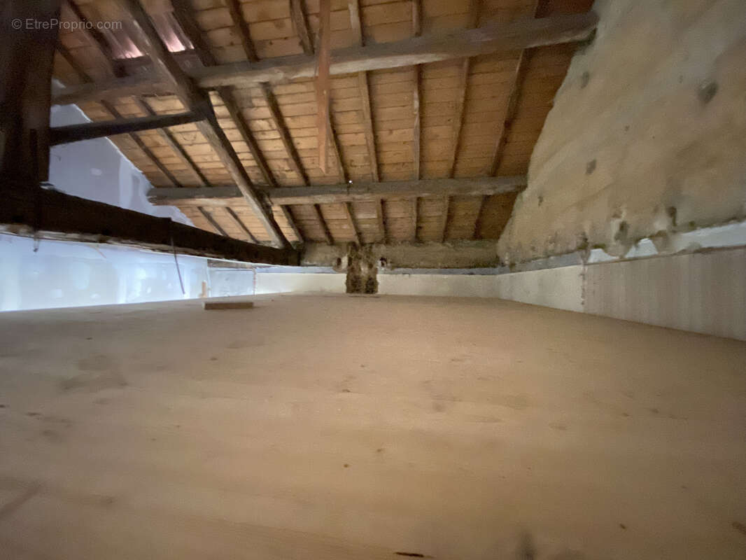 Appartement à BELIGNEUX