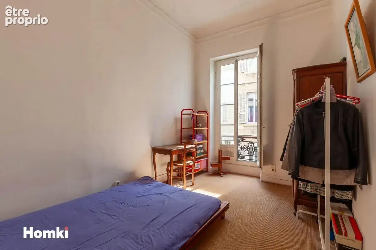 Appartement T4 de 100 m² à Marseille 13001, Rue du Loisir - photo 9