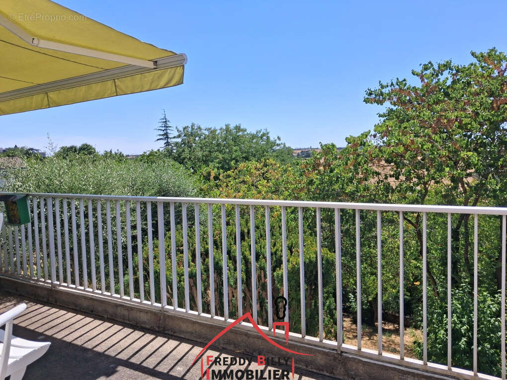 Maison 3 chambres + bureau - jardin avec vue sur la vallée ! - photo 10