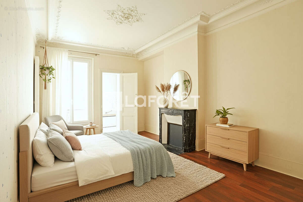 Appartement à PARIS-14E