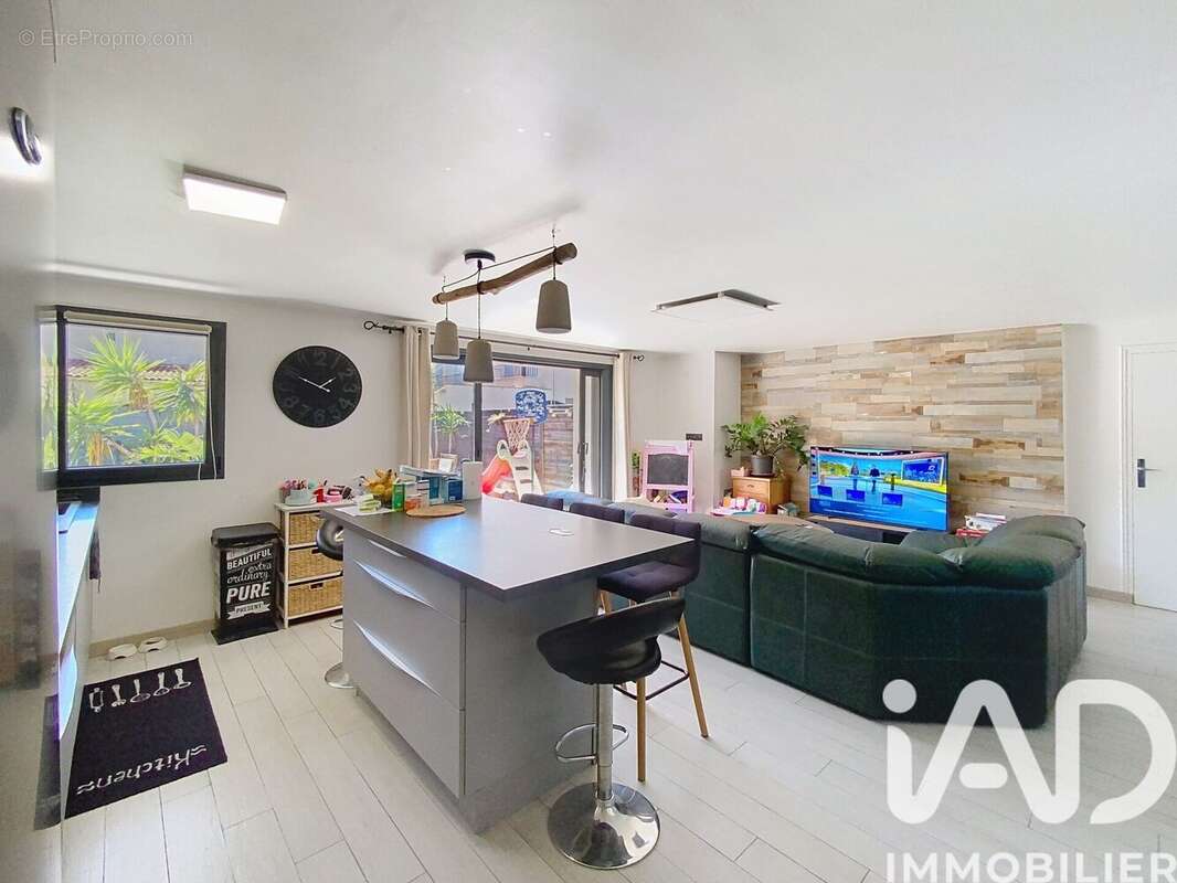 Photo 5 - Maison à SAINT-LAURENT-DE-LA-SALANQUE