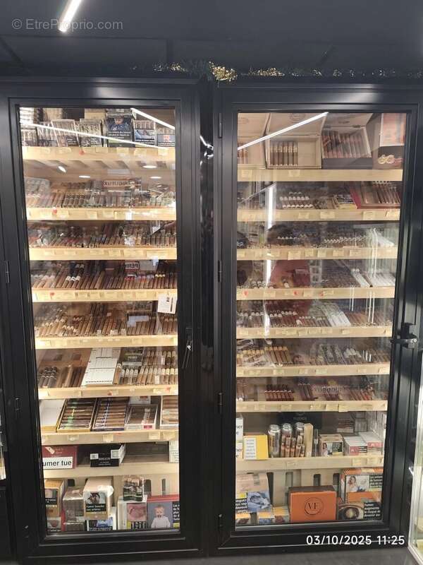 Commerce à PERIGUEUX